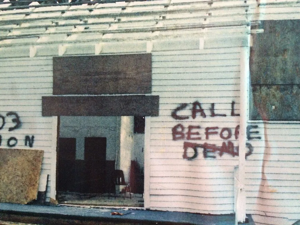 A photo of the 100 Men Hall as it looked hours before it was set to be demolished by the US Army Corp of Engineers.