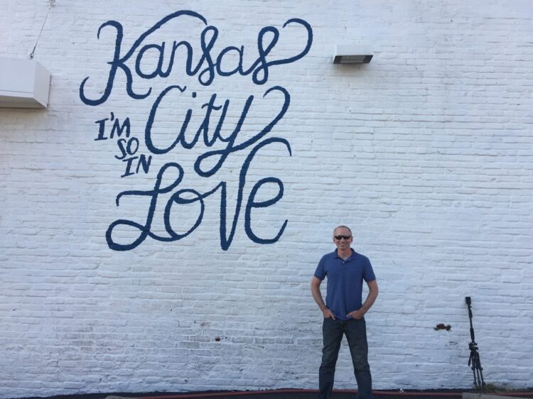 KC love mural