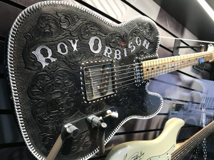 Roy Orbison Guitar Songbirds