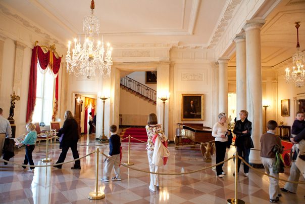 how to tour the White House