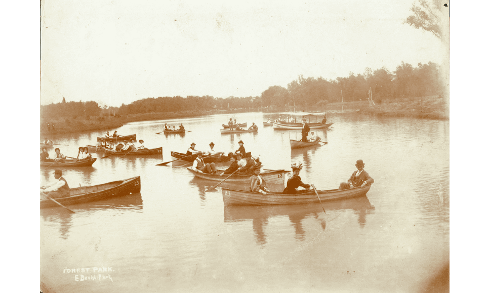 paddle boats st louis