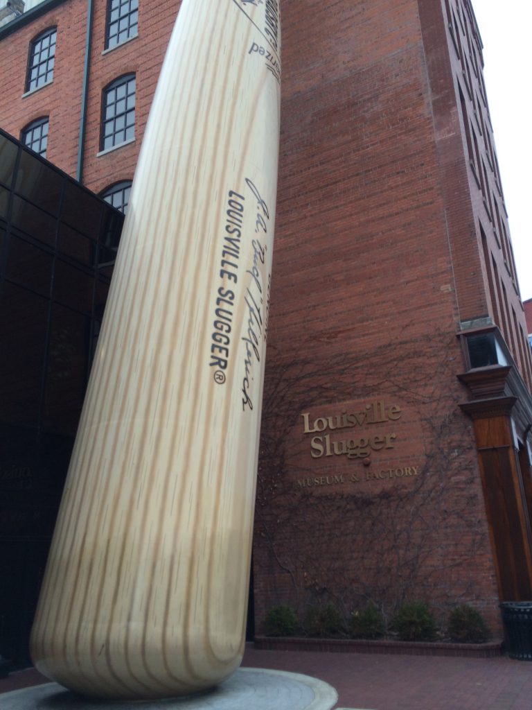 Louisville Slugger Factory making Braves 2021 World Series bats