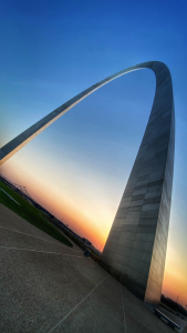 St Louis Arch at sunrise