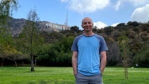 locating the Hollywood sign
